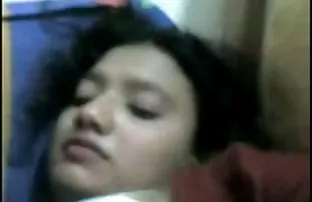 XXX સ્ક્વિઝ્ડઃ વીર્ય બહાર ભોસ પર આ ઇંડા ના masseur પછી એક સમૂહ ચોદન