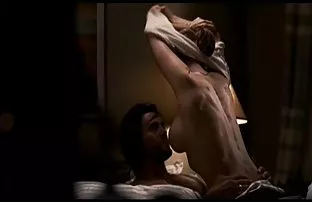 XXX બચ્ચાઓ શાળા ગણવેશ માટે સંમત થયા છે સેક્સ માં કાર