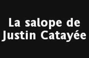 XXX લારિસ્સા સમજી શકાય તેવું હતું બતાવે છે શેરી પર તેના છિદ્ર અને ડિંટ્ડી