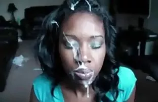 XXX Anastasia માં નીકળત દ્વારા બે સભ્ય છિદ્રો મારફતે