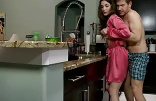 XXX GIMP ટેસ્ટ માટે જંગલી વાહિયાત સાથે માસ્ટર