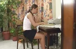 XXX બદલી આ છોકરી અથાણું પર તમારા પેન્ટ