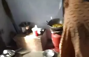 XXX ફ્લેટ-chested Zina Salaskina બતાવે આનંદ માં જિમ્નેસ્ટિક્સ