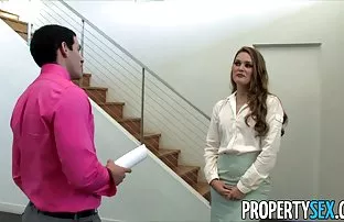 XXX એક ઉદાર પરિચારિકા હાથ નોકરી પગ પ્લમ્બિંગ