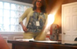 XXX હાર્ડ વાહિયાત મૂર્ખ અને nakonchal તેના મોં માં