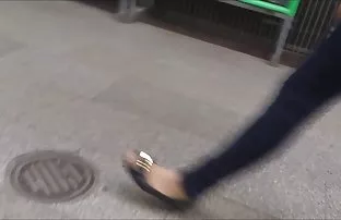 XXX Fucked પાછા છે, પરંતુ કંઈક આ છોકરી ગમે ન હતી