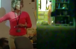 XXX છોકરો પકડાઈ જવુ મમ્મી ગાંડ tube ગાંડ