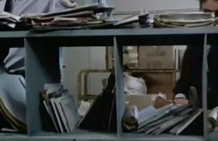 XXX સેક્સી સોનેરી લીધો તેના સરસ ભરાવદાર ગાંડ સેગમેન્ટમાં