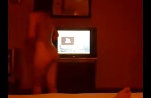 XXX પછી સ્નાન લેસ્બિયન્સ સંભોગ કરવા માંગો છો