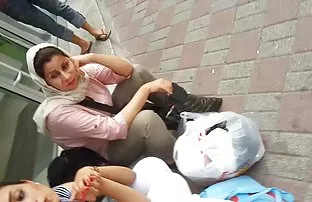 XXX ગેંગ બેંગ વિકૃત સોનેરી માંથી Woodman