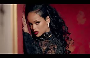 XXX Negros વાહિયાત બે છિદ્રો સફેદ કૂતરી