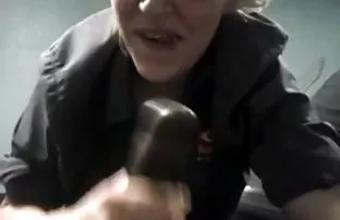 XXX Masha સાથે ટેટૂઝ મેળવવામાં પોતાની જાતને બોલ પર વેબકેમ 2