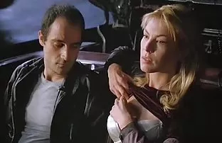 XXX પુરું પાડવામાં તેની ગર્લફ્રેન્ડ Yana હોય છે અને તેની સાથે સંભોગ